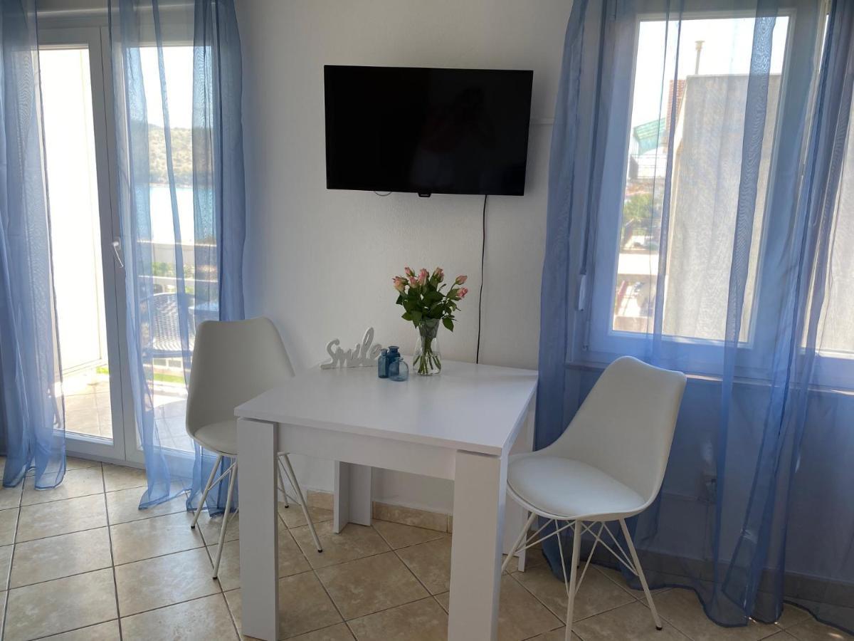 Studio Apartments M&N Trogir Ngoại thất bức ảnh